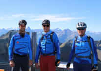 Hinter Fabi die Bernina-Gruppe mit Piz Palü