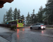 Abfahrt vom Sellajoch nach Wolkenstein